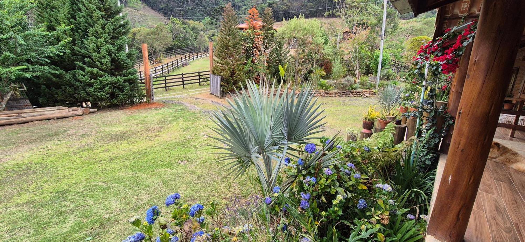 Refugio Mantiqueira - Parte Alta Parque Nacional Itatiaia Villa อิตามอนเต ภายนอก รูปภาพ