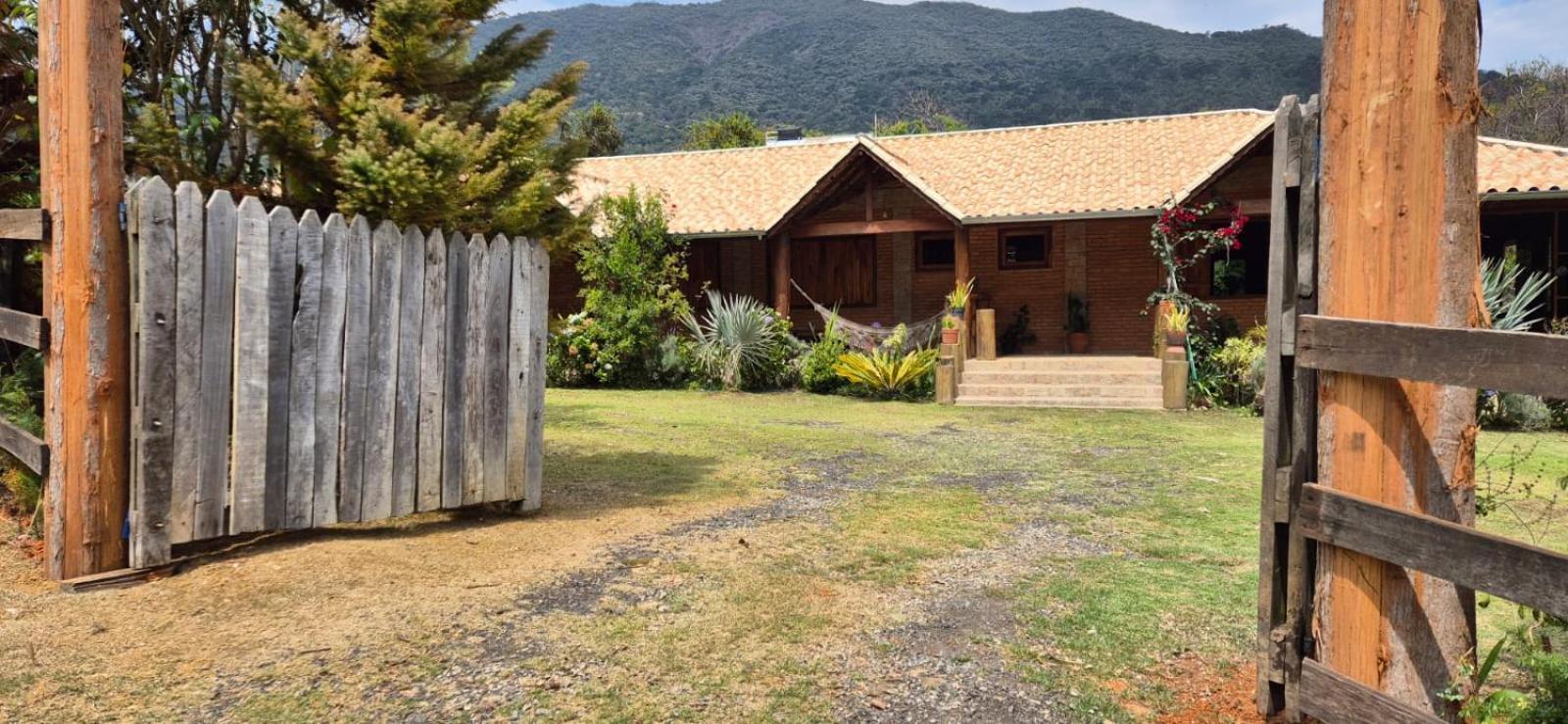 Refugio Mantiqueira - Parte Alta Parque Nacional Itatiaia Villa อิตามอนเต ภายนอก รูปภาพ